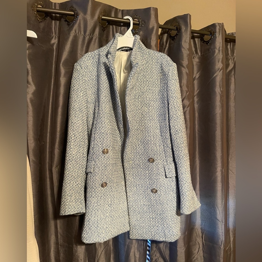 Brand new gorgeous jacket! 🩵🤍